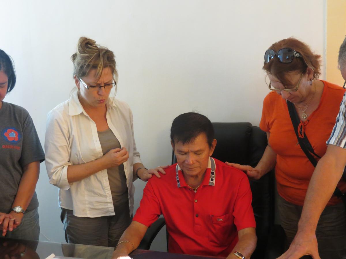 Having a moment of prayer with the mayor